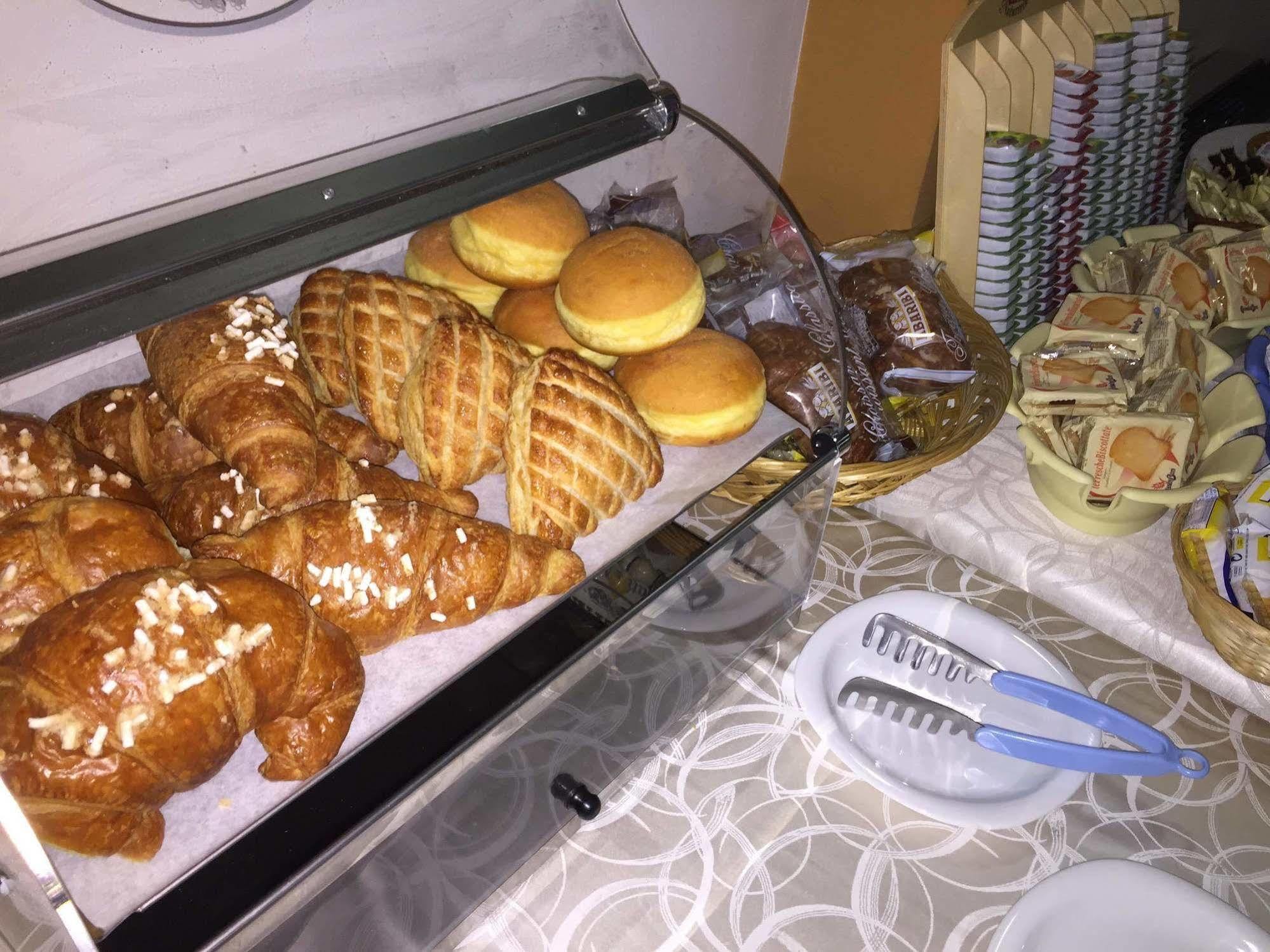 Orzihotel Orzivecchi Eksteriør billede